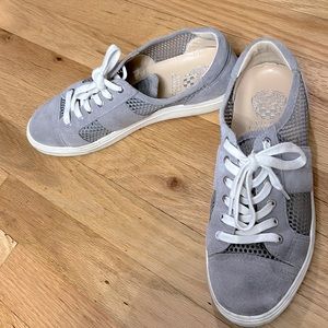 Vince Camuto 8 suede netted shoes grey white laces
